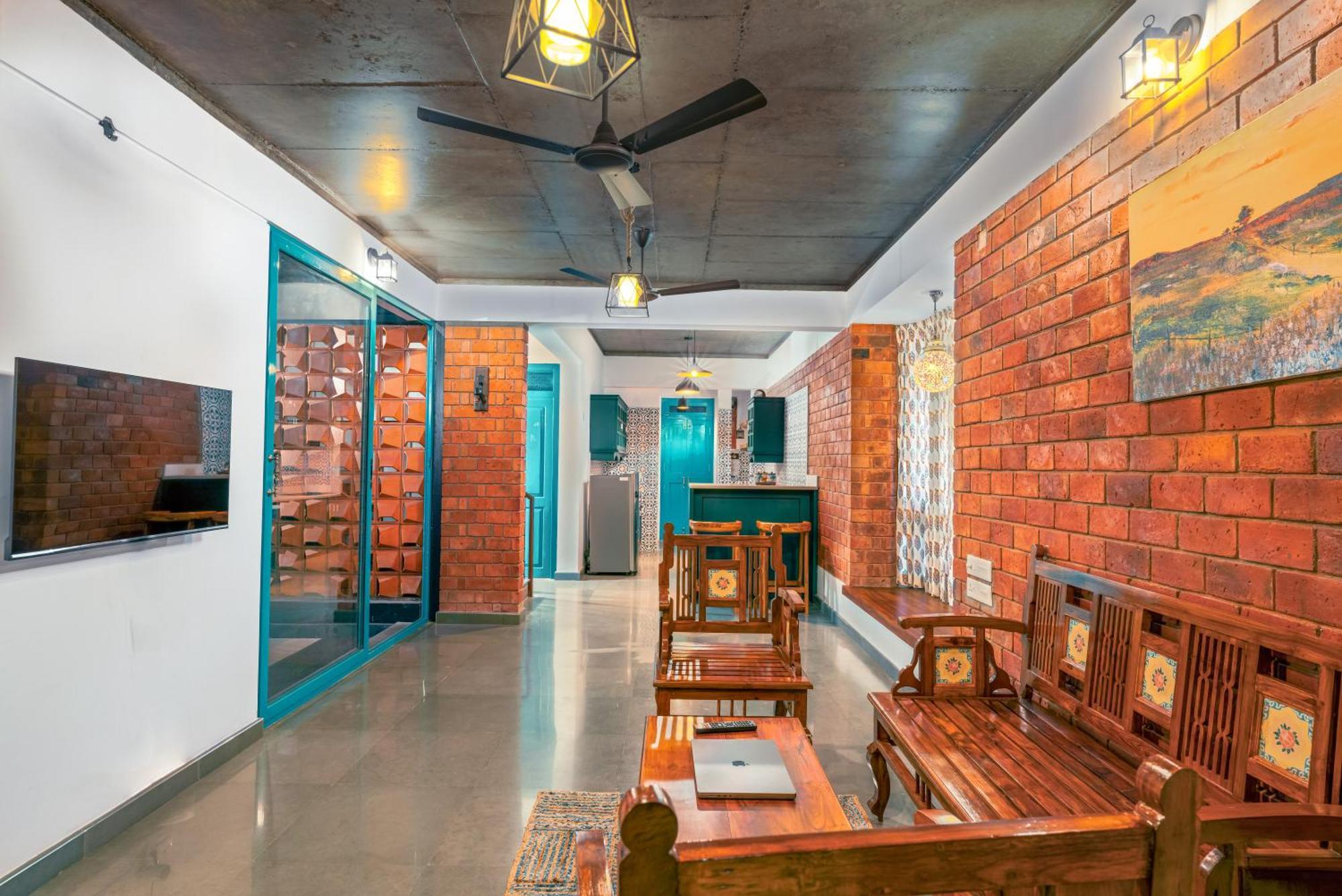 Tentgram Brickhouse Kozhikode Buitenkant foto
